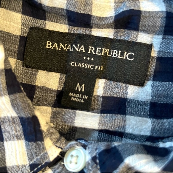 Banana Republic Gingham Navy Blue White check button-down blouse - Picture 2 of 5